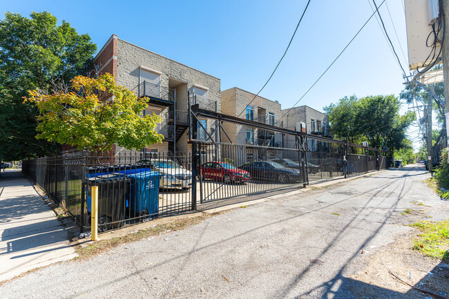 Building Photo - 4902 S Vincennes Ave