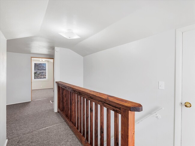 Building Photo - 9932 Jeffrey Dr