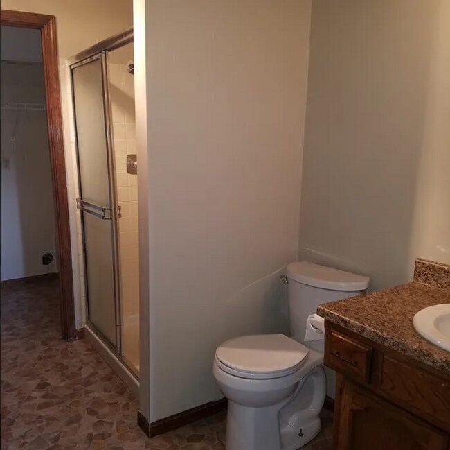 Building Photo - 8814 Gallery St