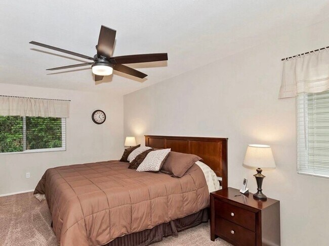 Building Photo - 209 Cool Creek Ln