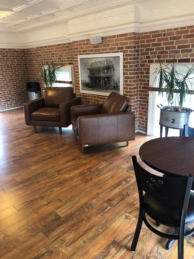 Building Photo - 25514 E Main St