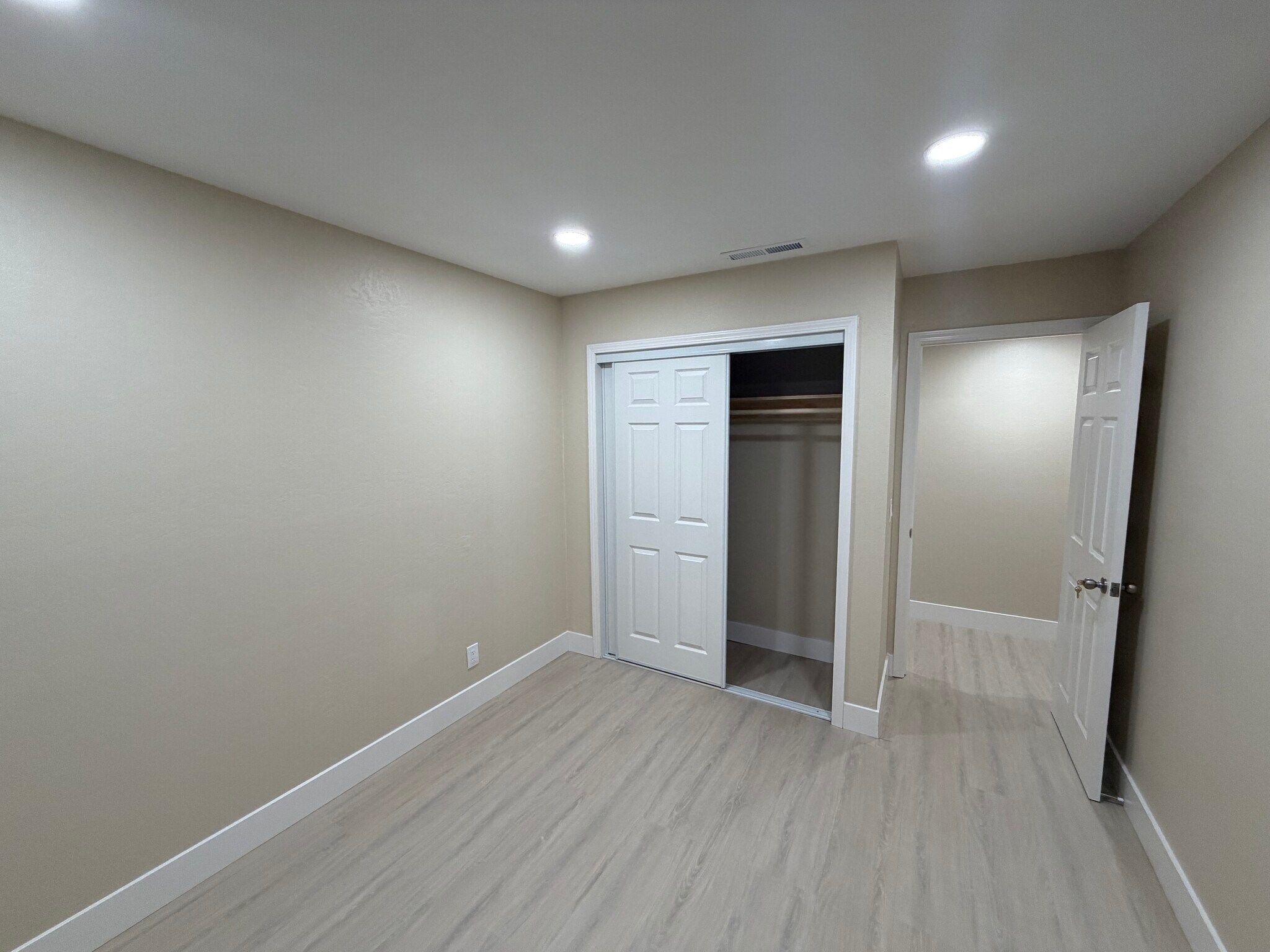 Building Photo - 3579 Haig St