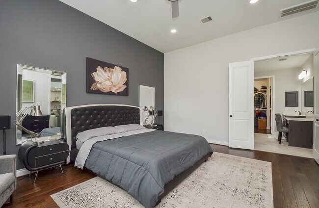 Building Photo - 16835 Fowler Pines Dr