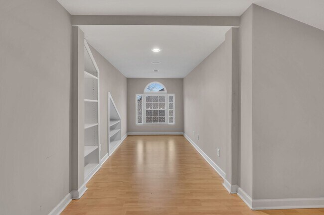 Building Photo - Spotless home for rent in sought after Fie...