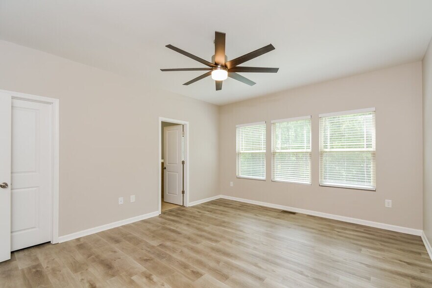 Building Photo - 1024 Thoughtful Spot Ln