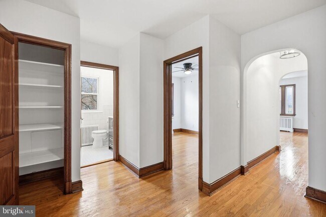 Building Photo - 4026 9th St NE