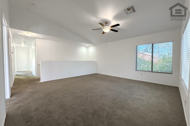 Building Photo - 5Bed/3Bath House at McDowell Rd/Avondale Blvd! Ready for Immediate Move-In!