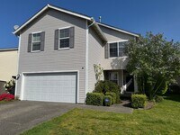 Building Photo - Beautiful 3 beds, 2.5 baths 6 minutes to V...