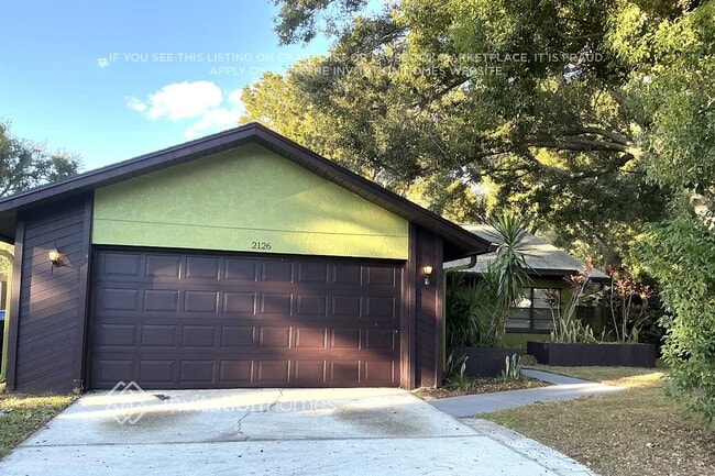 Building Photo - 2126 Little Brook Ln