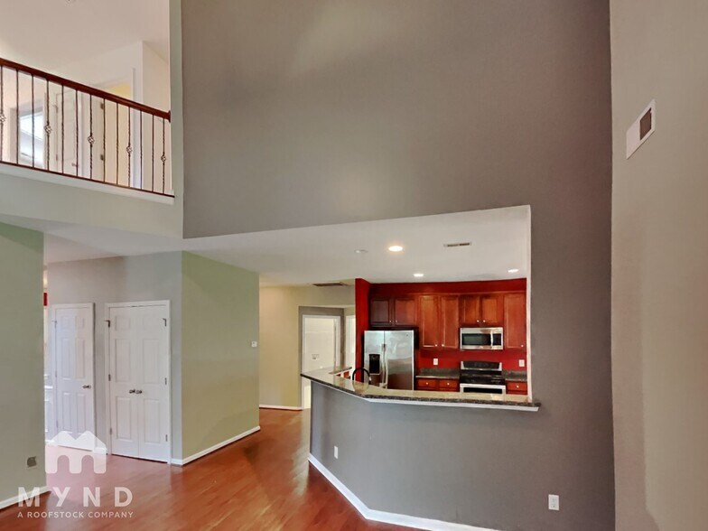 Building Photo - 15802 Herring Gull Way