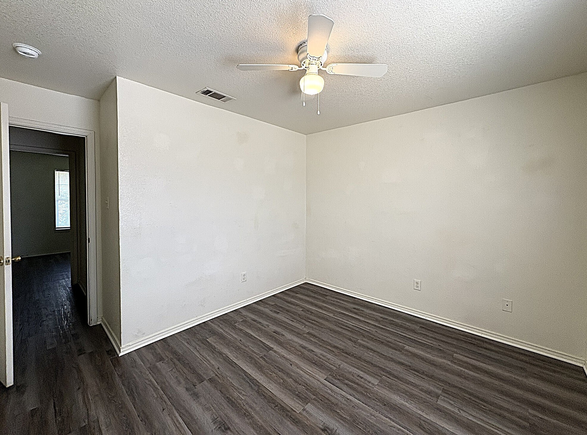 Building Photo - 5709 Redstone Dr