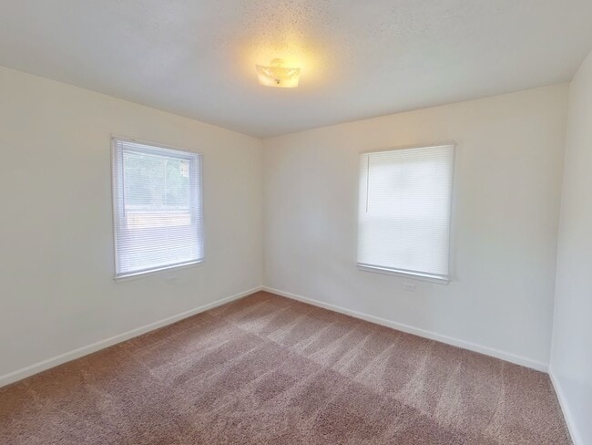 Building Photo - 2020 E Murdock St, Wichita, KS 67214