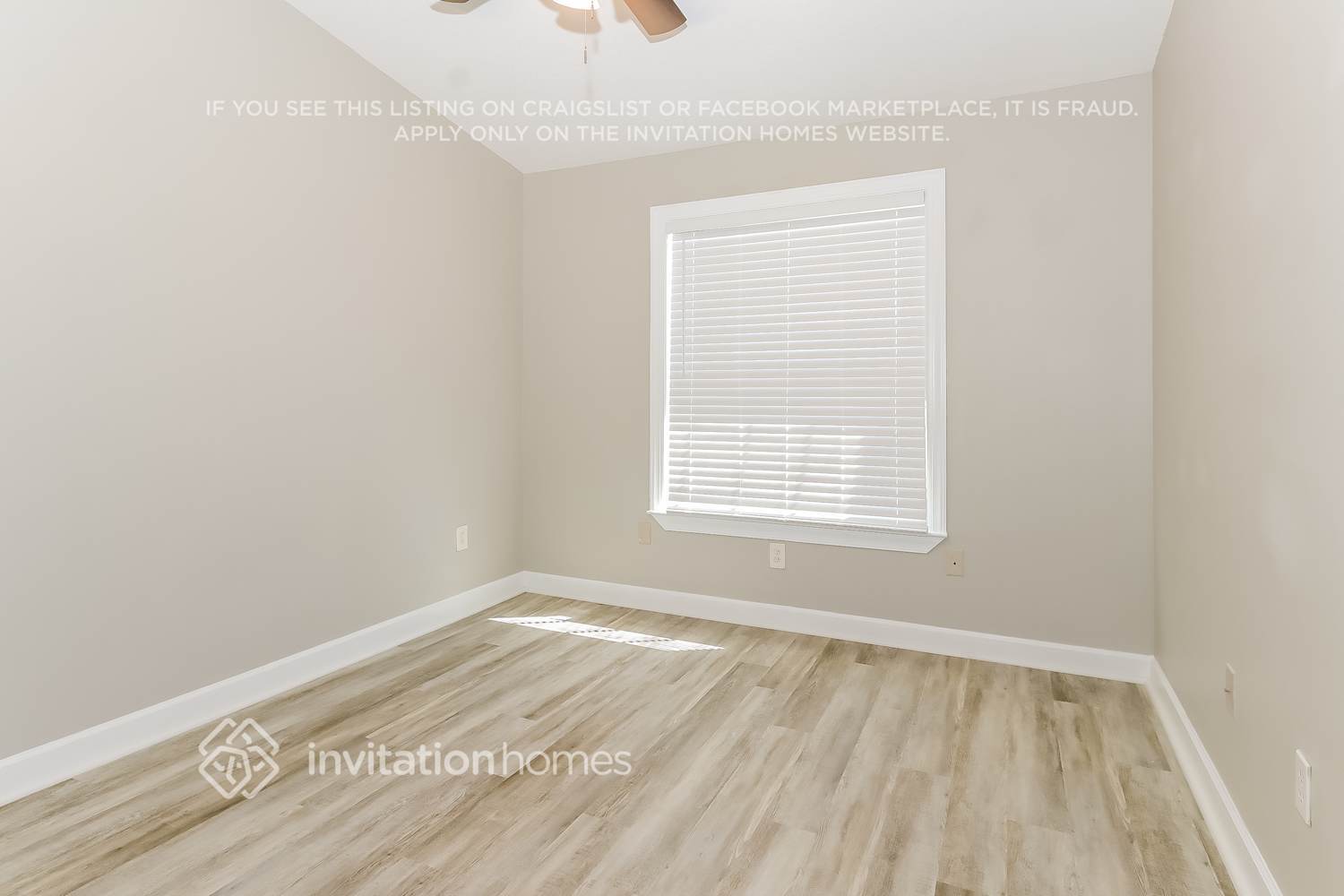 Building Photo - 114 Carol Susan Ln