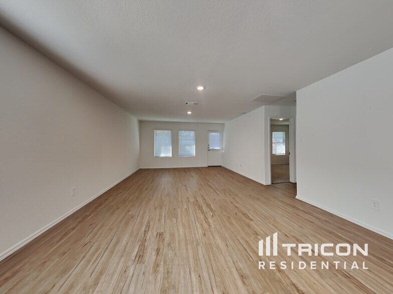 Building Photo - 17146 Quaking Aspen Ln