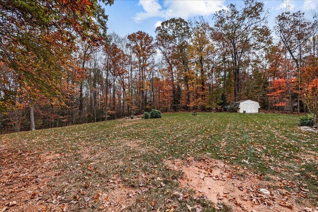 Building Photo - **Charming 3-Bedroom Rambler on 3 Acres in Scenic Stafford** NO HOA