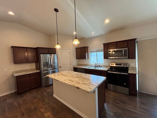 Building Photo - 439 Donogal Dr