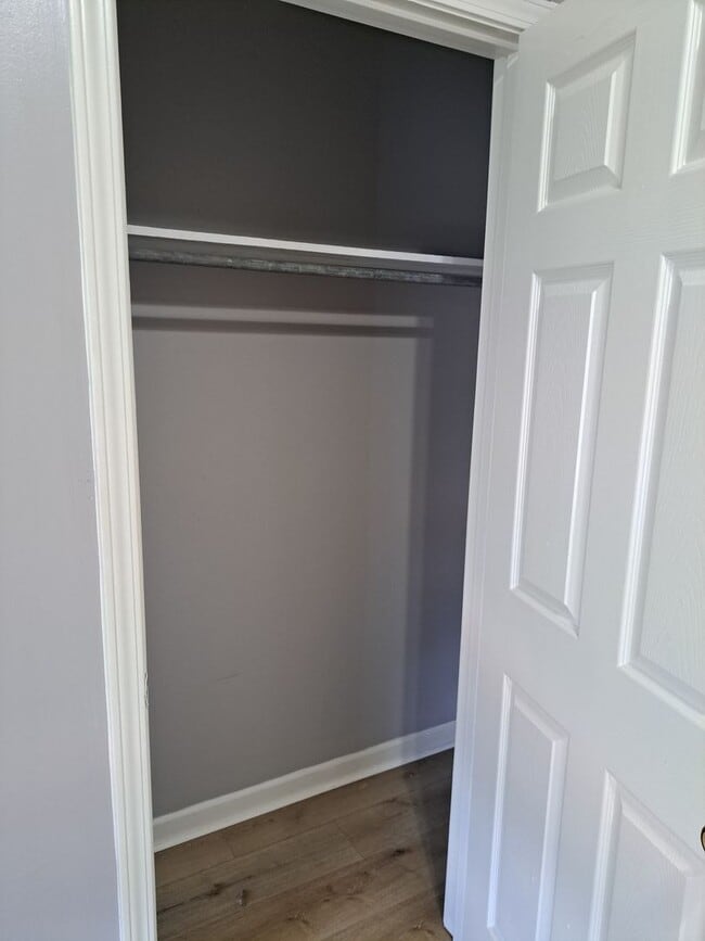 Building Photo - 3 Bed/ 3 Bath