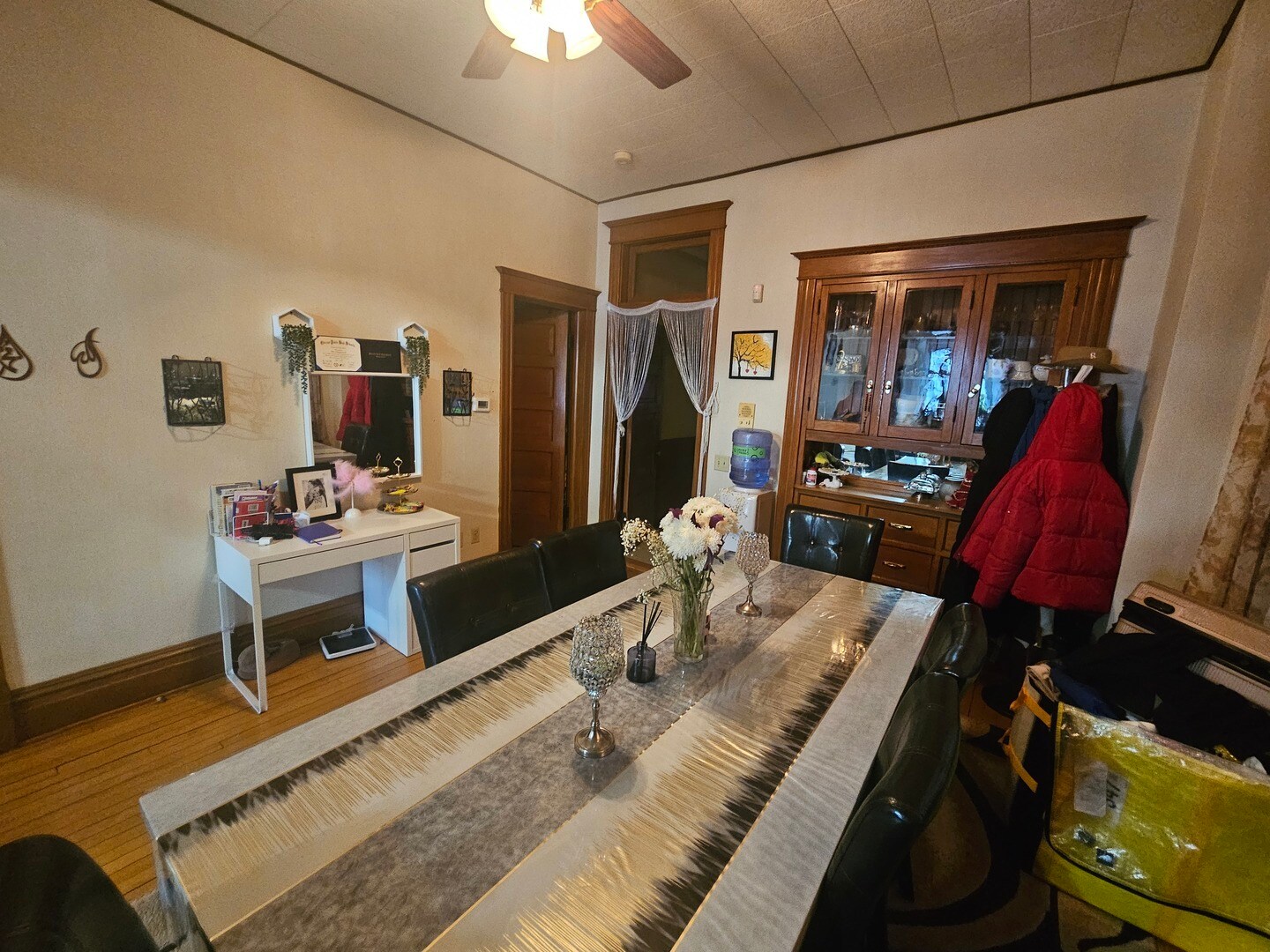 Building Photo - 1132 W Wrightwood Ave