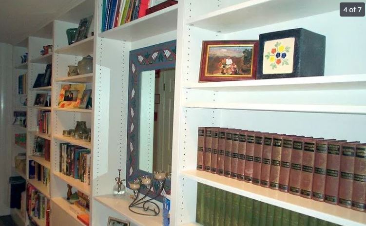 Built-in Bookshelves - 1724 Willard St NW