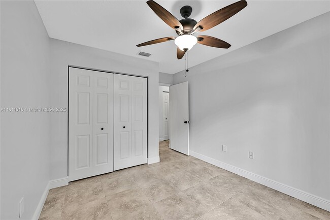 Building Photo - 5511 NW 49th Terrace