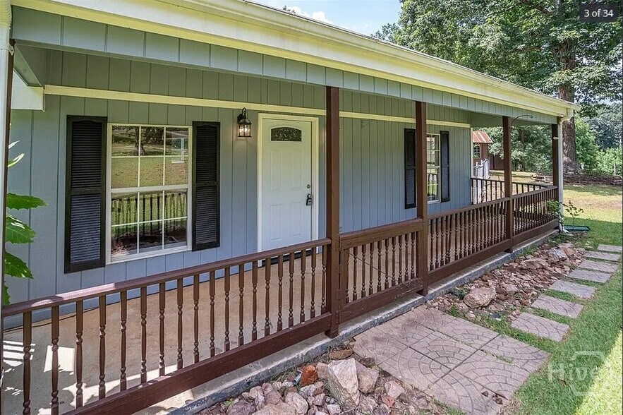 Building Photo - 4419 New Kings Bridge Rd