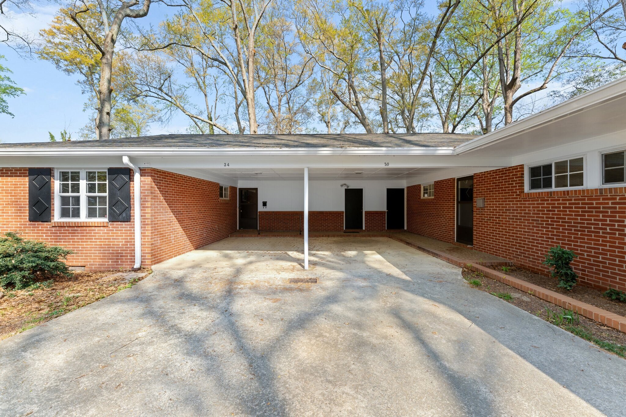 Building Photo - 30 Knoxbury Terrace