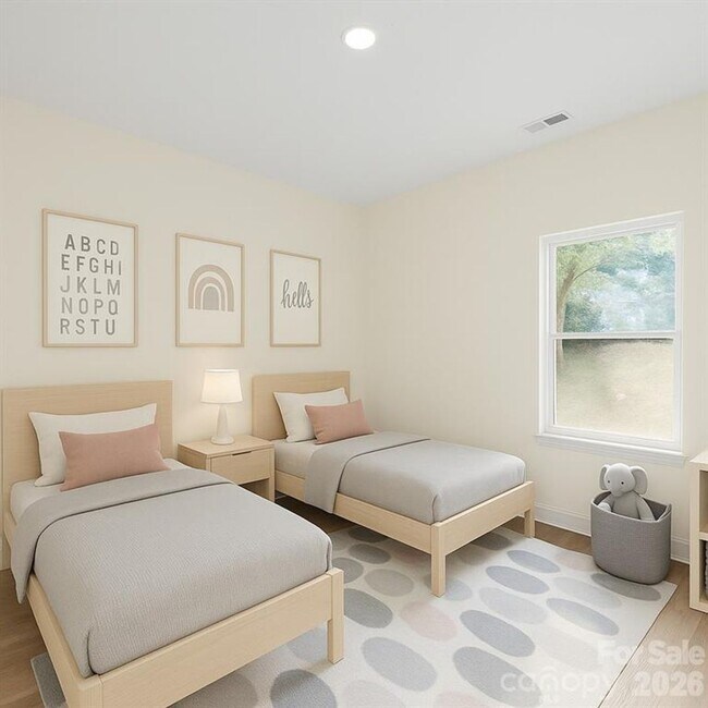 Building Photo - 5328 Oaktree Dr