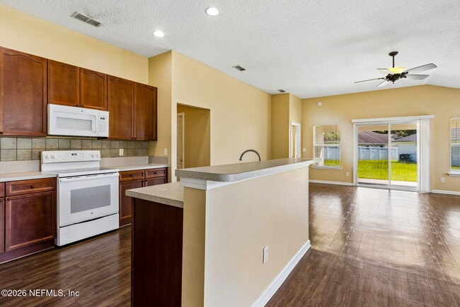 Building Photo - 831 Timberjack Ct