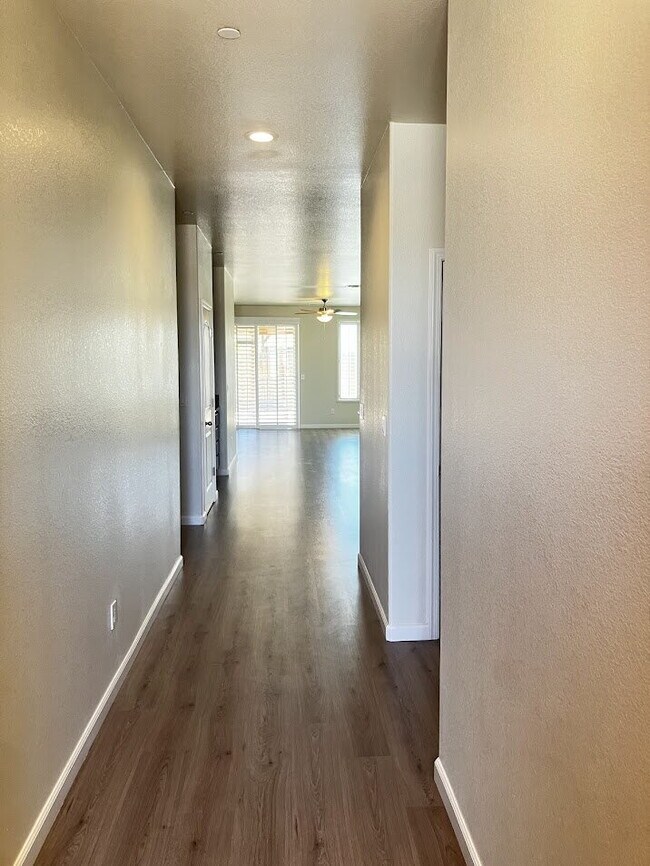 Building Photo - Modern 3-Bedroom, 2-Bath Home with Window ...