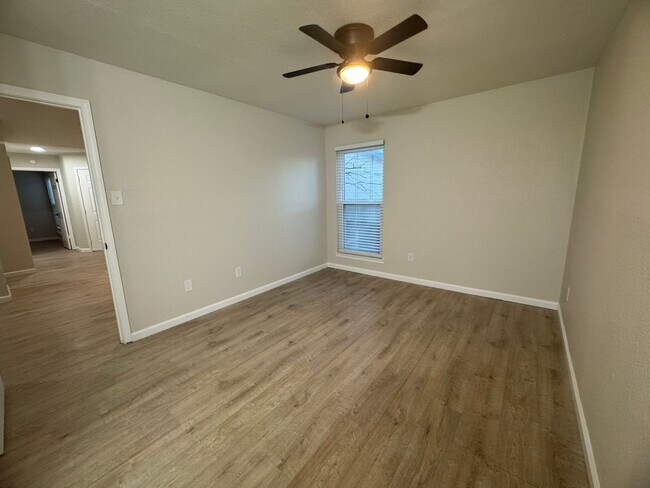 Building Photo - 1809 Prairie Knoll Ct