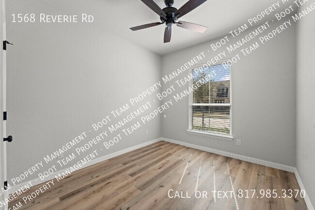 Building Photo - 1568 Reverie Rd