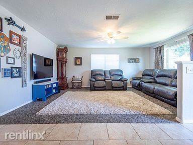 Building Photo - 2 br, 2 bath House - 9248 Kiwi Ave