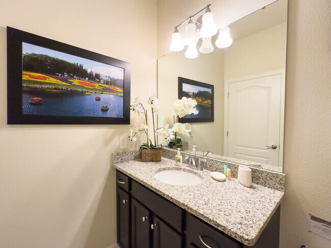 Building Photo - 2463 Tangier Dr