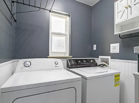 Building Photo - 2090 S Wolff St