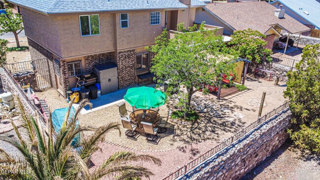 Building Photo - 7333 Golden Hawk Dr