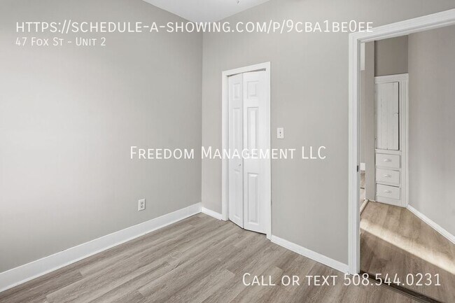 Building Photo - 47 Fox St