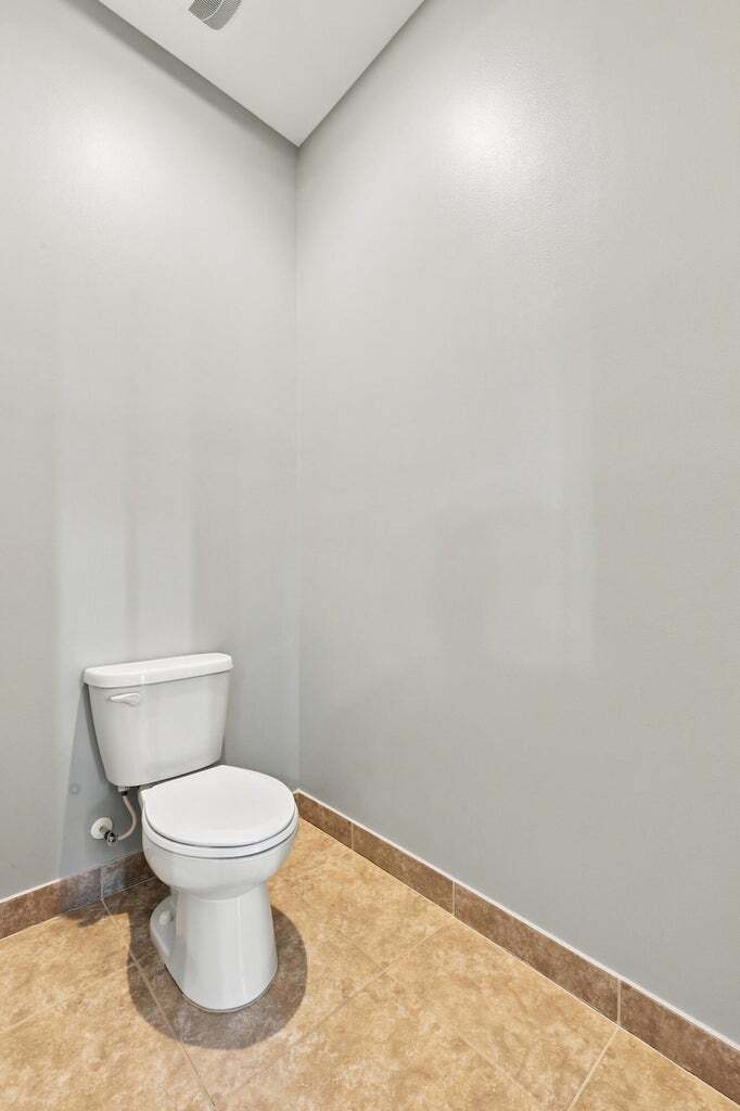 Building Photo - 4585 Tara Cove Way