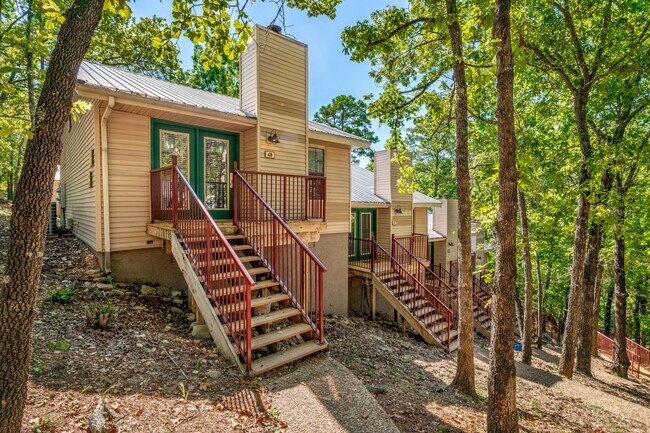 Building Photo - 235 Ozark Mountain Resort Dr