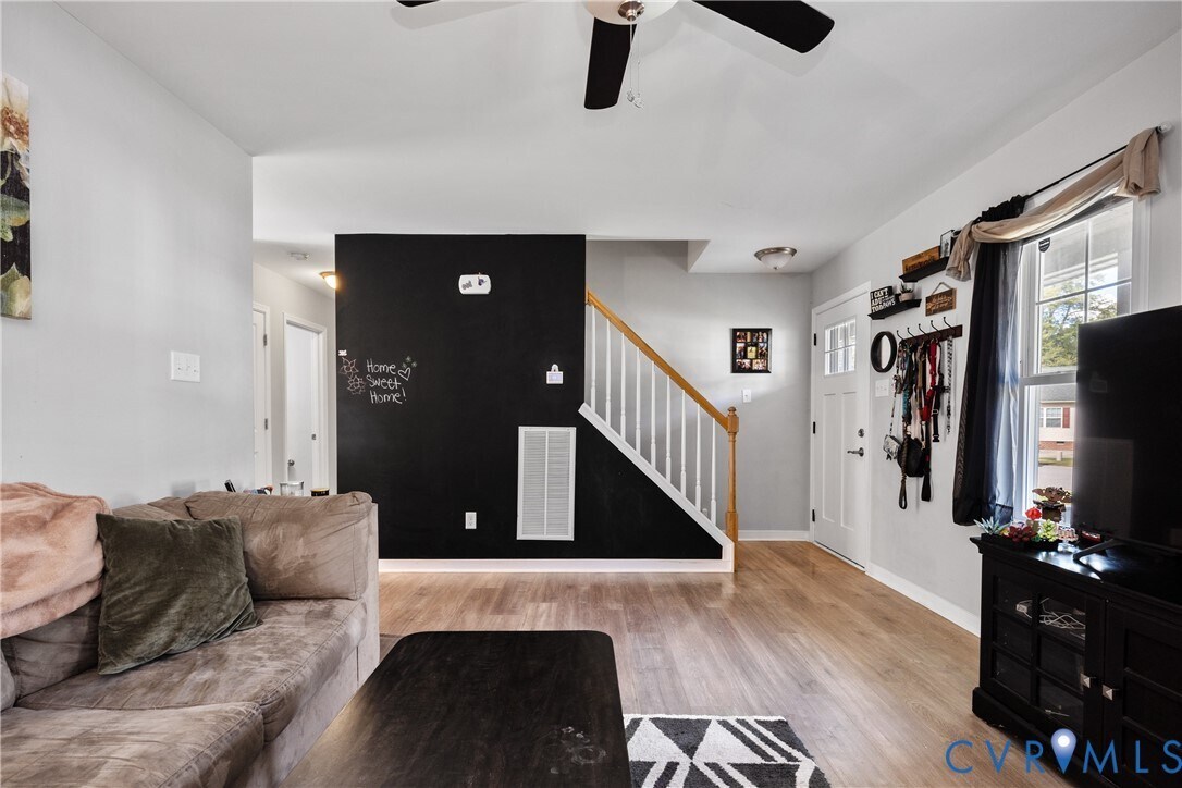 Building Photo - 2446 Gracie White Cir