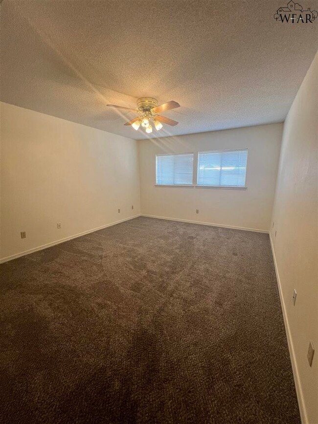 Building Photo - 4705 Eldorado Dr