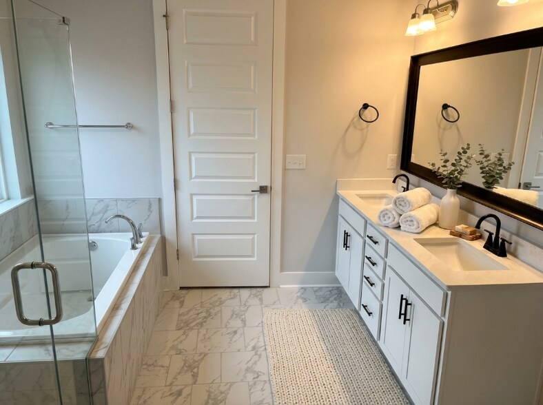 Building Photo - 213 Hannaway Cir