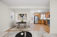 Building Photo - 20 Sudan St