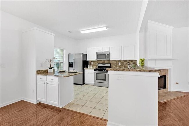 Building Photo - 13077 Region Trace
