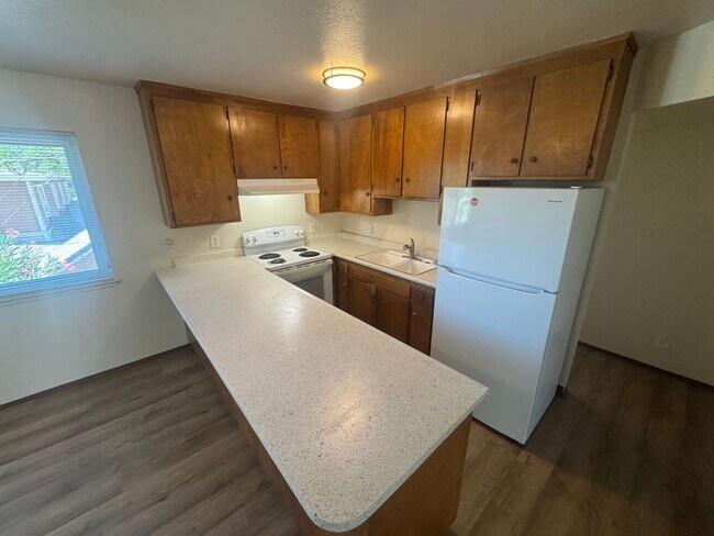 Building Photo - Allegheny Pines Apartments