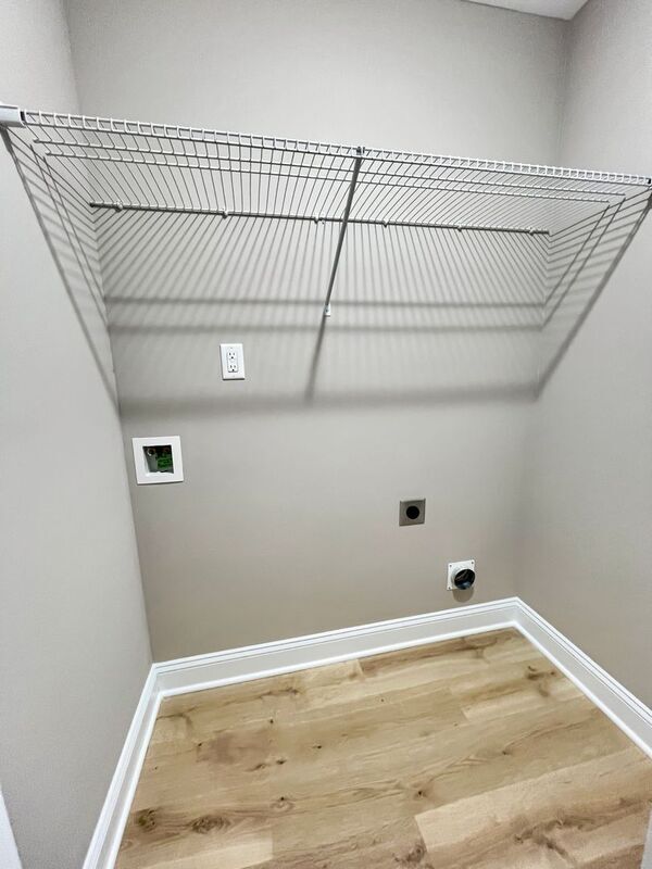 Building Photo - 3385 Polly Dr