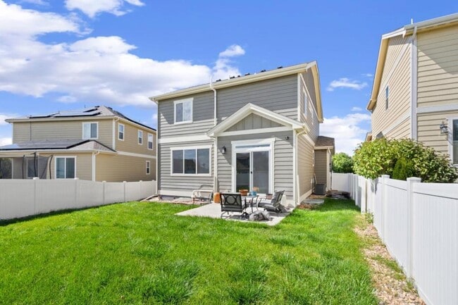 Building Photo - 3308 San Carlo Ave