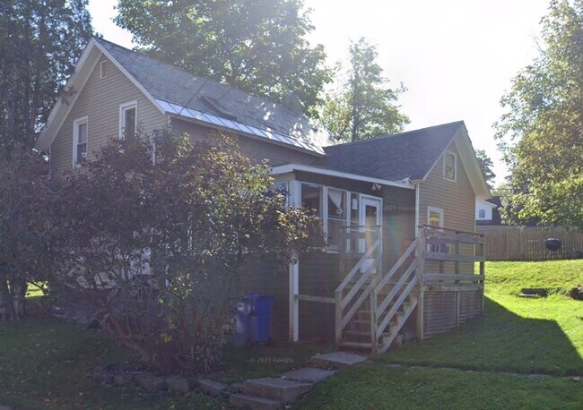 Building Photo - 51 - 53 Barrett St