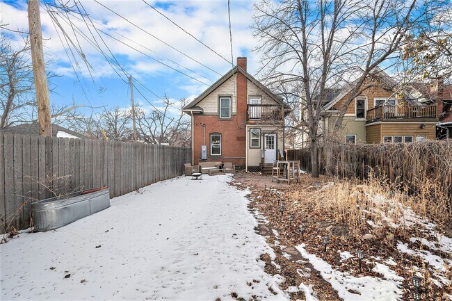 Building Photo - Charming Historic 3 bed, 1.5 bath Home in Denver Highlands!
