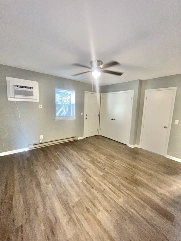 Building Photo - 1095 Cheyenne Ct