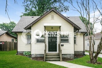 Building Photo - 3 Bedroom Pet-Friendly Home in Indianapoli...